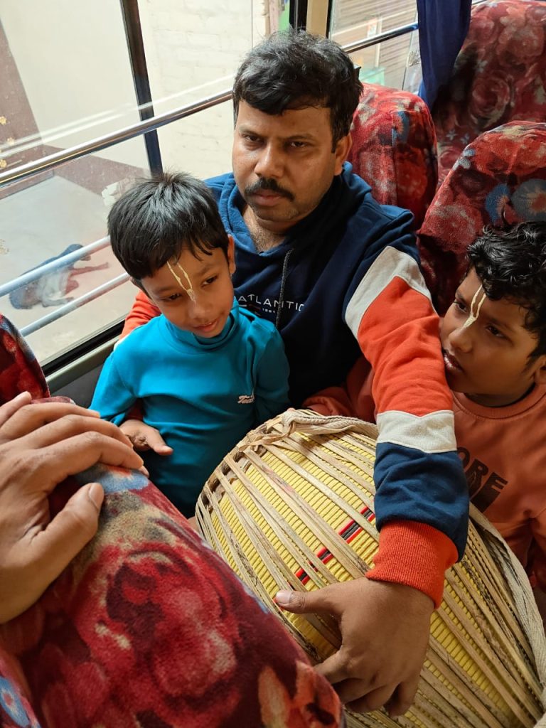 Mayapur Dhma Yatra from Newtown, Kolkata