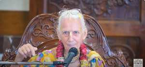 Read more about the article Everyone is a devotee of Krishna | Srimad Bhagavatam 11.3.36